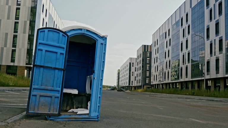 Best Portable Restroom Setup and Delivery  in Niles, OH
